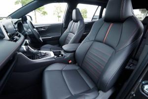 Toyota RAV4 PHV 2020 года  (JP)